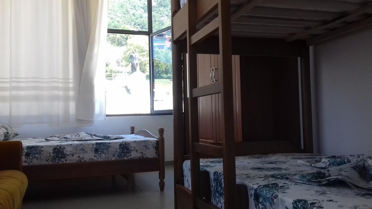 Kruja Hostel Luaran gambar