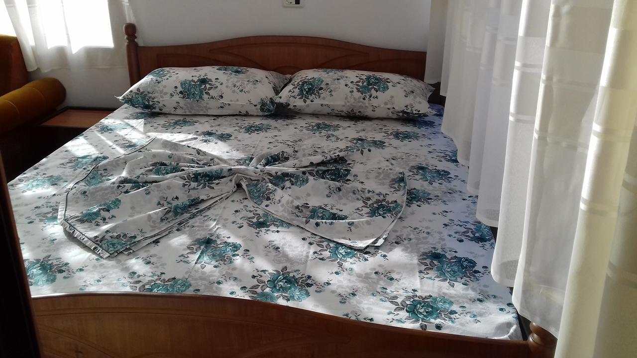 Kruja Hostel Luaran gambar