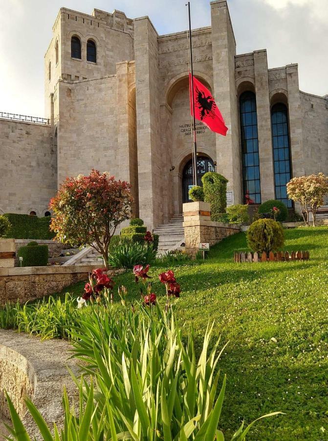 Kruja Hostel Bilik gambar